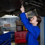 Техническое обслуживание автомобиля: секреты качественной замены тормозных колодок