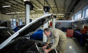 Сервис спортивных автомобилей: диагностика двигателей, трансмиссий, электроники